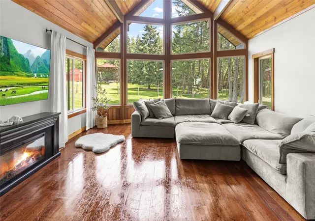 Photo 3 of Single family home for sale at 13034 Red Owl Trl, Bigfork, MT 59911 | MLS# 30067186 | Listing updated on 2026-09-03