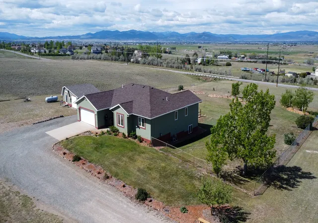 Photo 2 of Single family home for sale at 4599 Emerald Ridge Loop, Helena, MT 59602 | MLS# 30071369 | Listing updated on 2026-08-30