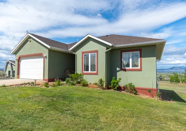 Photo 3 of Single family home for sale at 4599 Emerald Ridge Loop, Helena, MT 59602 | MLS# 30071369 | Listing updated on 2026-08-30