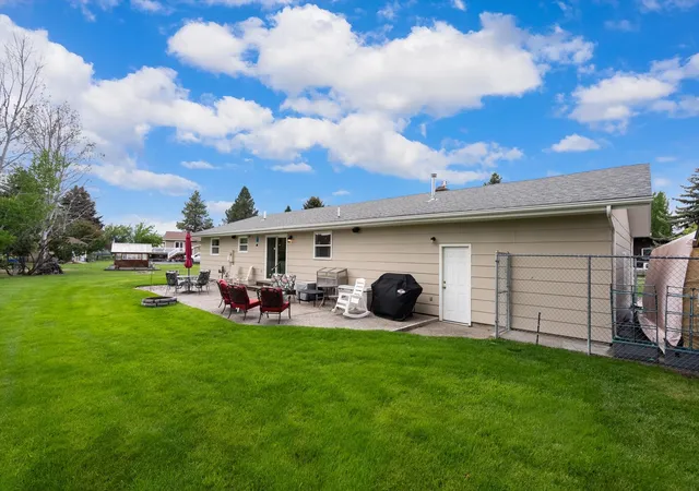 Photo 3 of Single family home for sale at 77 Scarborough Ave, Kalispell, MT 59901 | MLS# 30071403 | Listing updated on 2026-09-12
