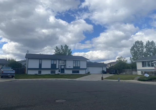 Photo 1 of Single family home for sale at 236 Greenwood Dr, Helena, MT 59601 | MLS# 30071335 | Listing updated on 2026-09-23