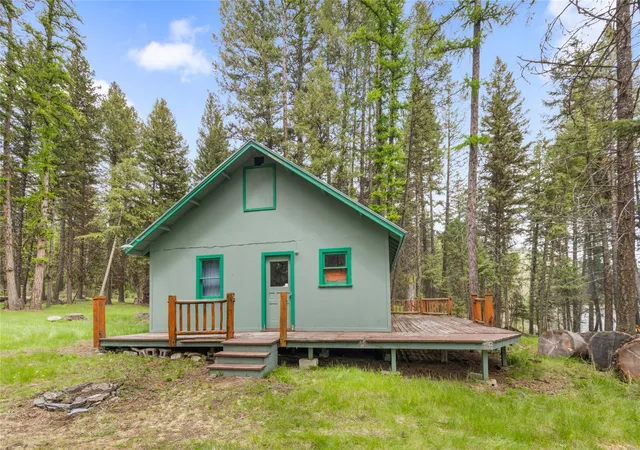 Photo 2 of Single family home for sale at 1605 Rogers Lake Rd, Kila, MT 59920 | MLS# 30071534 | Listing updated on 2026-09-07