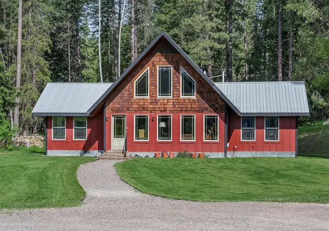 Photo 2 of Single family home for sale at 777 Mt Hwy 83, Bigfork, MT 59911 | MLS# 30071620 | Listing updated on 2026-09-14