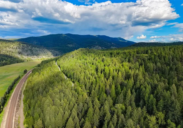 Photo 3 of Single family home for sale at 3414 Jennings Haul Rd, Libby, MT 59923 | MLS# 30071801 | Listing updated on 2026-09-08