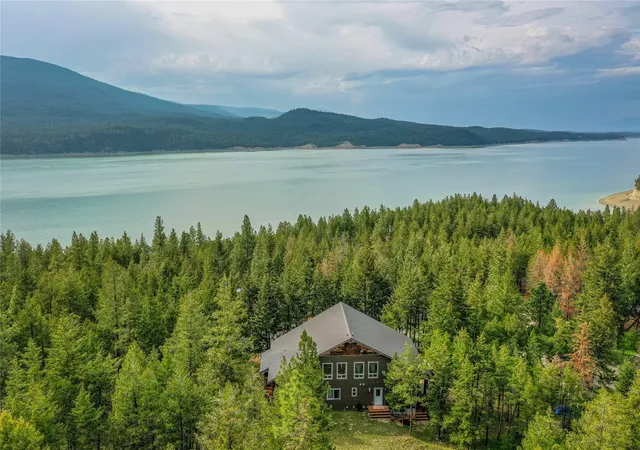 Photo 3 of Single family home for sale at 277 Ridge Loop Rd, Rexford, MT 59930 | MLS# 30071803 | Listing updated on 2026-09-14