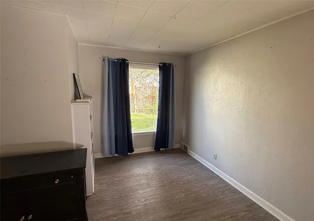 Photo 3 of Single family home for sale at 320 2nd Street S, Shelby, MT 59474 | MLS# 30071832 | Listing updated on 2026-09-14