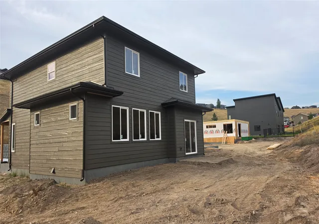 Photo 2 of Single family home for sale at 7196 Shaver Dr, Missoula, MT 59803 | MLS# 30071706 | Listing updated on 2026-09-18