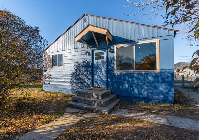 Photo 1 of Single family home for sale at 2945 Amherst Ave, Butte, MT 59701 | MLS# 30071932 | Listing updated on 2026-09-14