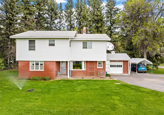 Photo 2 of Single family home for sale at 3103 Central Ave W, Great Falls, MT 59404 | MLS# 30070015 | Listing updated on 2026-08-30