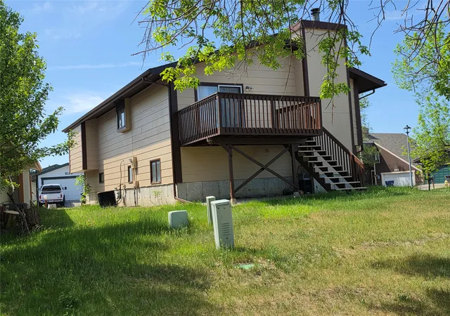 Photo 3 of Single family home for sale at 5111 Silverwood Ct, Great Falls, MT 59405 | MLS# 30072003 | Listing updated on 2026-09-19