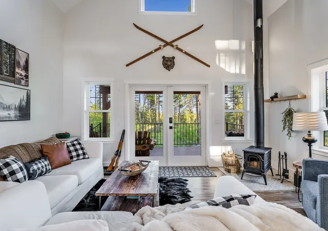 Photo 1 of Single family home for sale at 254 Chinook Lake Rd, Whitefish, MT 59937 | MLS# 30071976 | Listing updated on 2026-09-13