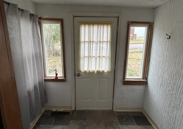 Photo 3 of Single family home for sale at 415 3rd Street S, Sunburst, MT 59482 | MLS# 30072108 | Listing updated on 2026-09-10