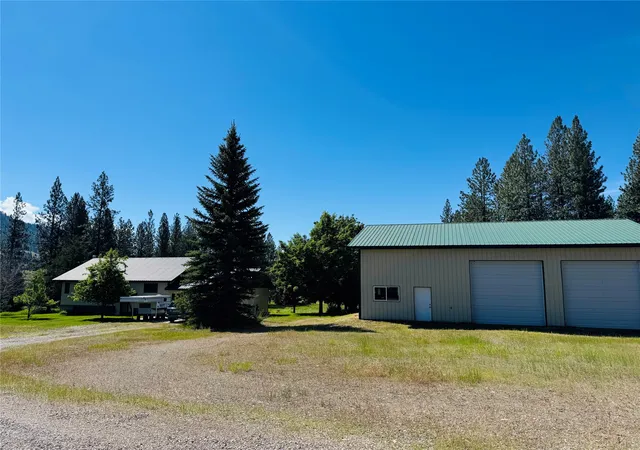 Photo 5 of Single family home for sale at 34 Baldy View Ln, Plains, MT 59859 | MLS# 30070168 | Listing updated on 2026-08-31