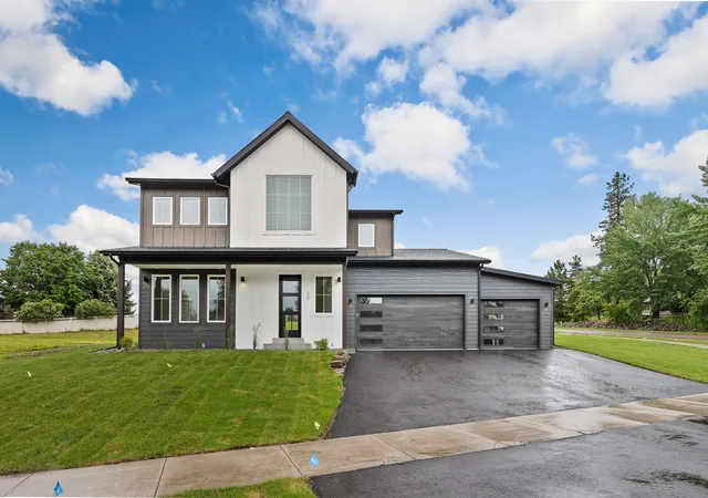Photo 1 of Single family home for sale at 29 Hidden Cedar Loop, Columbia Falls, MT 59912 | MLS# 30070581 | Listing updated on 2026-10-16
