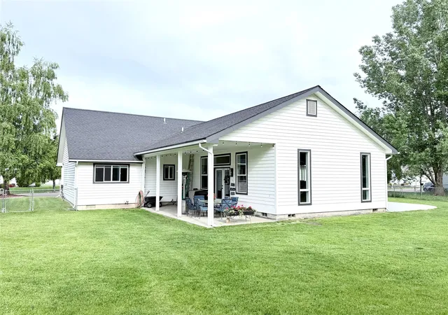Photo 3 of Single family home for sale at 180 Buffalo Stage, Kalispell, MT 59901 | MLS# 30072377 | Listing updated on 2026-09-11