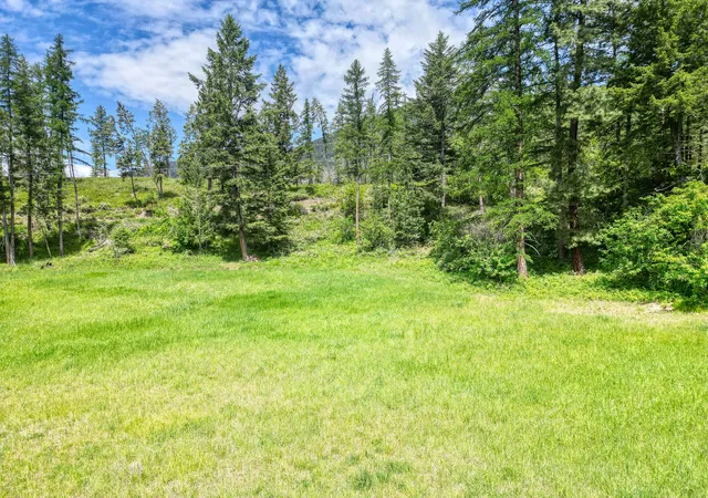 Photo 2 of Land for sale at 861 Yeoman Hall Rd, Kalispell, MT 59901 | MLS# 30072596 | Listing updated on 2026-09-16