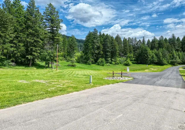 Photo 3 of Land for sale at 861 Yeoman Hall Rd, Kalispell, MT 59901 | MLS# 30072596 | Listing updated on 2026-09-16