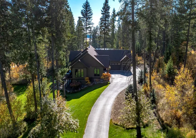 Photo 1 of Single family home for sale at 10 Wood Ridge Dr, Columbia Falls, MT 59912 | MLS# 30072587 | Listing updated on 2026-09-19