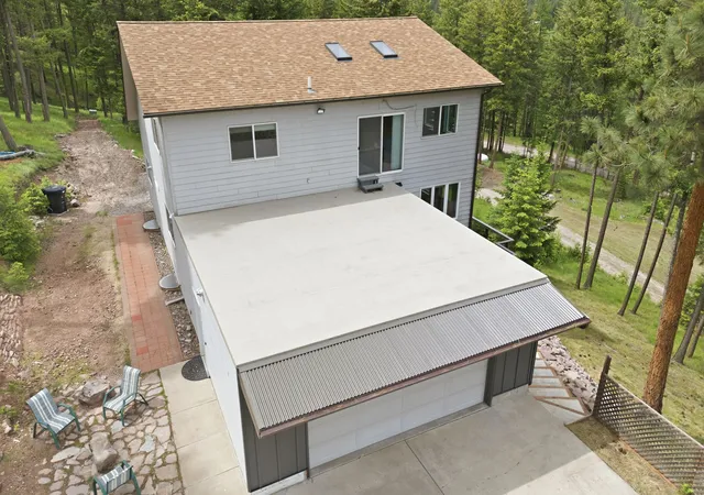 Photo 3 of Single family home for sale at 9494 Cedar Ridge Rd, Missoula, MT 59804 | MLS# 30072599 | Listing updated on 2026-09-11