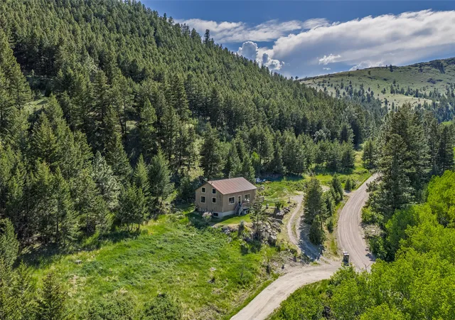 Photo 1 of Single family home for sale at 2956 Aspenway Dr, Helena, MT 59601 | MLS# 30071964 | Listing updated on 2026-09-14