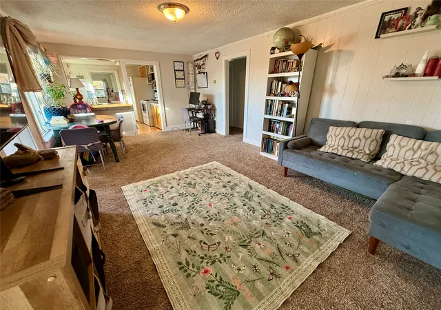 Photo 2 of Single family home for sale at 109 10th Avenue SE, Cut Bank, MT 59427 | MLS# 30072709 | Listing updated on 2026-09-18