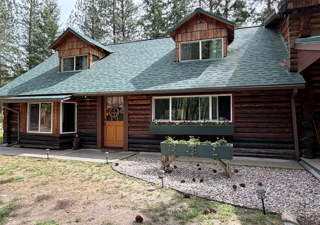 Photo 3 of Single family home for sale at 171 Clark Crk Loop, Plains, MT 59859 | MLS# 30072894 | Listing updated on 2026-09-14