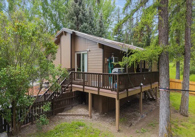 Photo 4 of Single family home for sale at 201 Mallard Loop, Whitefish, MT 59937 | MLS# 30073026 | Listing updated on 2026-09-14