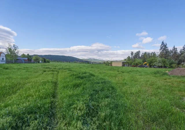 Photo 3 of Land for sale at Nhn Two Mile Dr, Kalispell, MT 59901 | MLS# 30072763 | Listing updated on 2026-09-17