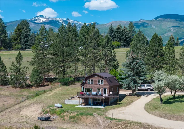 Photo 1 of Single family home for sale at 385 Sheafman Crk Rd, Victor, MT 59875 | MLS# 30073109 | Listing updated on 2026-09-03