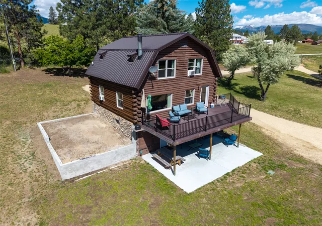 Photo 2 of Single family home for sale at 385 Sheafman Crk Rd, Victor, MT 59875 | MLS# 30073109 | Listing updated on 2026-09-03