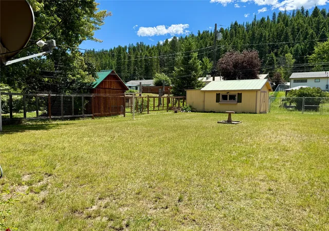 Photo 4 of Single family home for sale at 221 W Poplar St, Libby, MT 59923 | MLS# 30073120 | Listing updated on 2026-09-04