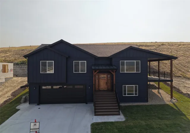 Photo 1 of Single family home for sale at 7830 Parker Lee Ct, Missoula, MT 59803 | MLS# 30073377 | Listing updated on 2026-09-03