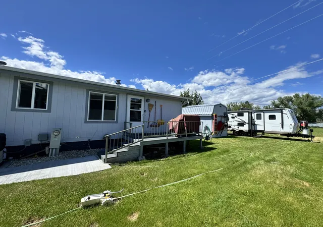Photo 2 of Manufactured home for sale at 101 Binks Way #4, Stevensville, MT 59870 | MLS# 30073426 | Listing updated on 2026-09-14