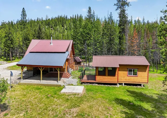 Photo 2 of Single family home for sale at 9618 Us Hwy 2 W, Marion, MT 59925 | MLS# 30068914 | Listing updated on 2026-09-14