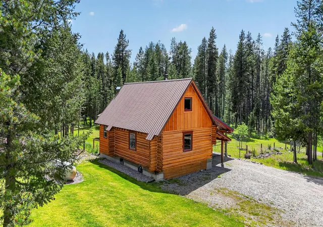 Photo 3 of Single family home for sale at 9618 Us Hwy 2 W, Marion, MT 59925 | MLS# 30068914 | Listing updated on 2026-09-14