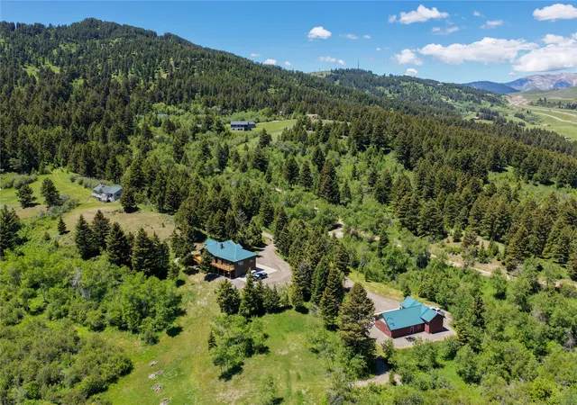 Photo 3 of Single family home for sale at 65 Mountain Brk Rd, Livingston, MT 59047 | MLS# 30073575 | Listing updated on 2026-09-14