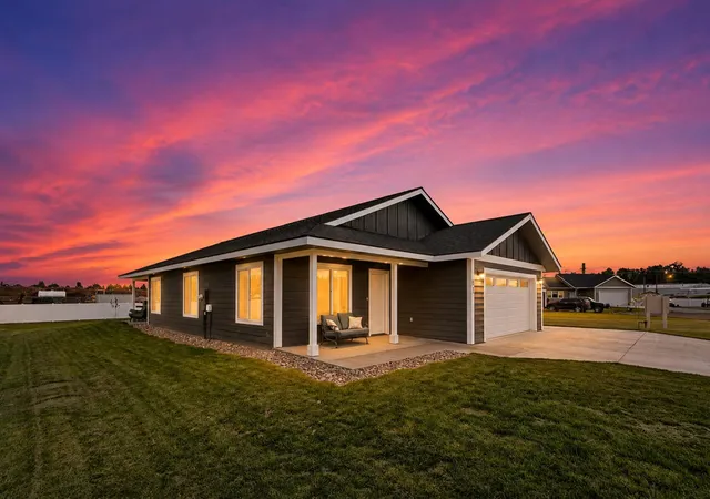 Photo 2 of Single family home for sale at 81 Shorty Way, Kalispell, MT 59901 | MLS# 30073656 | Listing updated on 2026-09-12