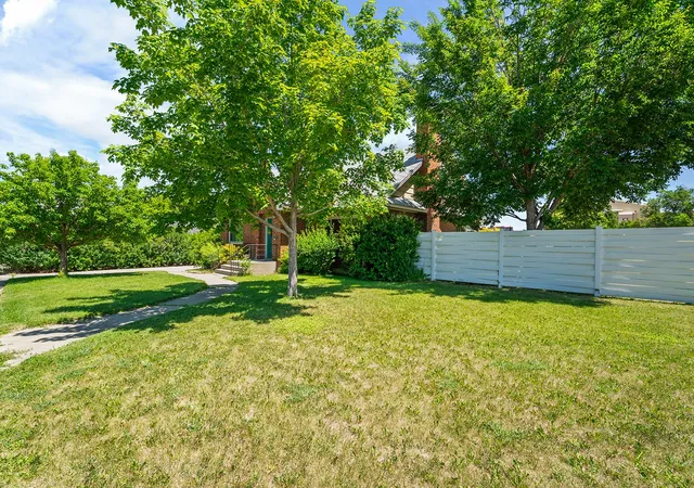 Photo 2 of Single family home for sale at 1037 N Ewing St, Helena, MT 59601 | MLS# 30073658 | Listing updated on 2026-09-14