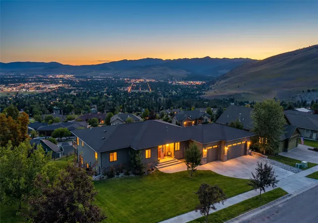 Photo 3 of Single family home for sale at 618 Spanish Peaks Dr, Missoula, MT 59803 | MLS# 30073665 | Listing updated on 2026-09-18