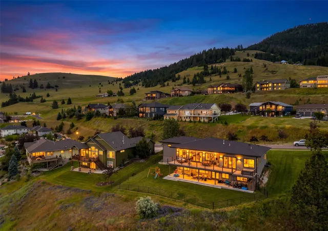 Photo 3 of Single family home for sale at 618 Spanish Peaks Dr, Missoula, MT 59803 | MLS# 30073665 | Listing updated on 2026-09-18