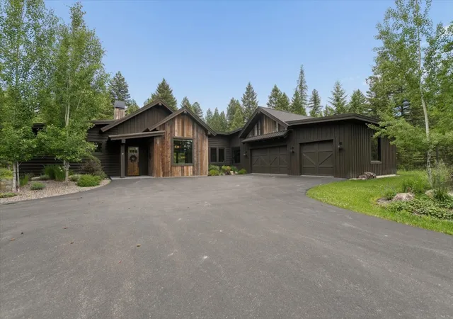 Photo 1 of Single family home for sale at 1583 Whitefish Village Dr, Whitefish, MT 59937 | MLS# 30073636 | Listing updated on 2026-09-23