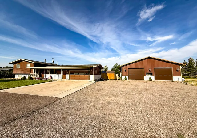 Photo 1 of Single family home for sale at 4600 Fox Farm Rd, Great Falls, MT 59404 | MLS# 30073743 | Listing updated on 2026-09-02