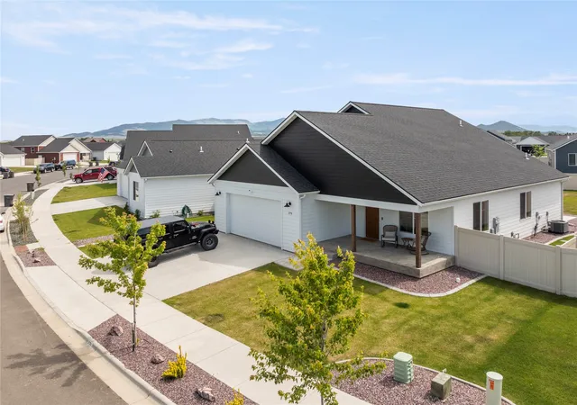 Photo 1 of Single family home for sale at 279 Meadow View Loop, East Helena, MT 59635 | MLS# 30073913 | Listing updated on 2026-09-07