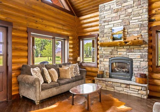 Photo 2 of Single family home for sale at 2173 Old Us Hwy 91, Cascade, MT 59421 | MLS# 30073928 | Listing updated on 2026-09-15