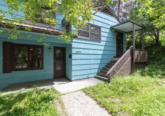 Photo 2 of Single family home for sale at 1800 Madeline Ave, Missoula, MT 59801 | MLS# 30072867 | Listing updated on 2026-08-30