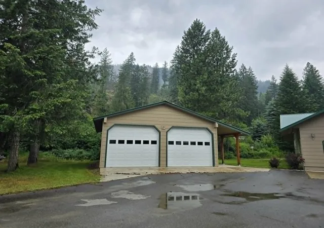 Photo 2 of Single family home for sale at 234 Callahan Crk Rd, Troy, MT 59935 | MLS# 30074077 | Listing updated on 2026-09-23