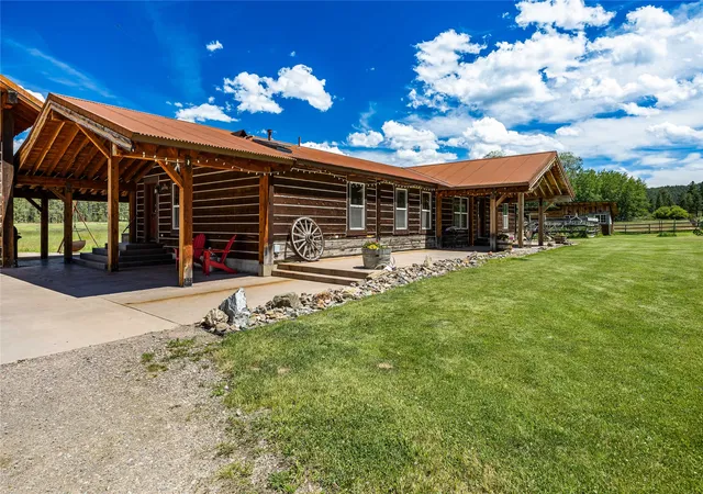 Photo 4 of Manufactured home for sale at 1330 Hole In The Wall Rd, Bonner, MT 59823 | MLS# 30074102 | Listing updated on 2026-09-14