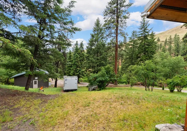 Photo 4 of Single family home for sale at 4284 N Frk Rye Crk Rd, Darby, MT 59829 | MLS# 30074113 | Listing updated on 2026-09-04