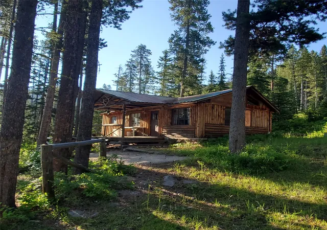 Photo 3 of Single family home for sale at 16221 Grizzly Ln, Augusta, MT 59410 | MLS# 30074144 | Listing updated on 2026-09-14