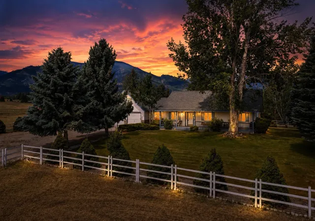 Photo 1 of Single family home for sale at 156 Denali St, Hamilton, MT 59840 | MLS# 30073986 | Listing updated on 2026-09-16